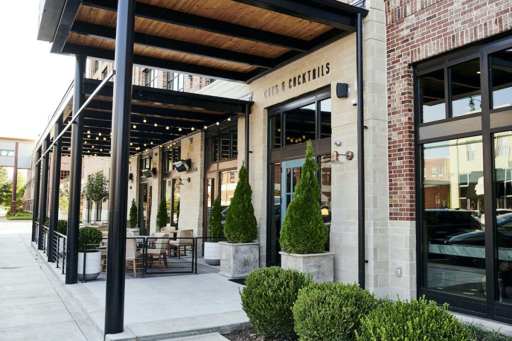 Forté: Cuts & Cocktails, Downtown Tuscaloosa Dining